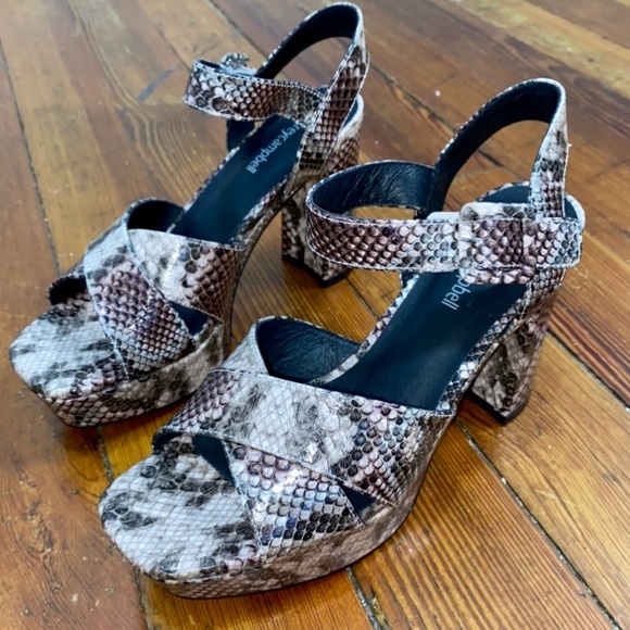 Jeffrey Campbell Amma Chunky Platform Sandal Heels - Picture 9 of 10